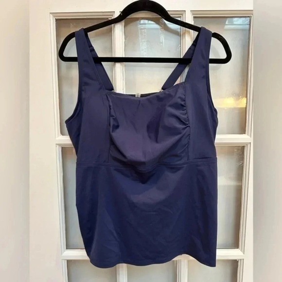 Lands End | Navy Blue Tankini Swim Top Underwire Bust Adjustable Straps Size 18W - Picture 1 of 8